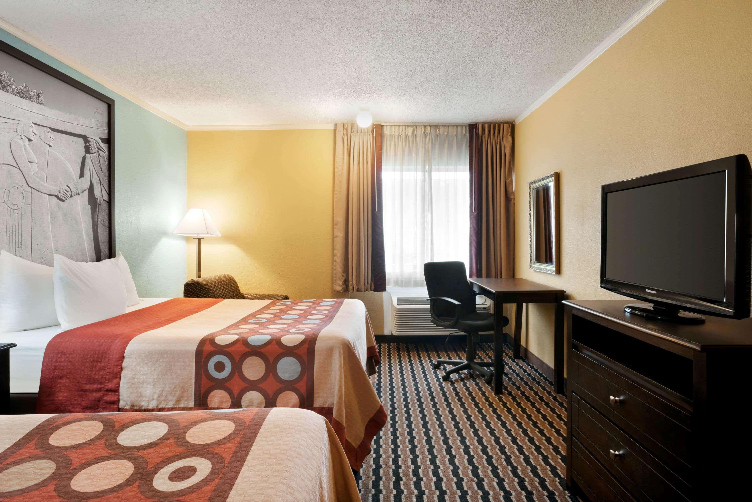 Super 8 By Wyndham Des Moines Hotel Eksteriør billede